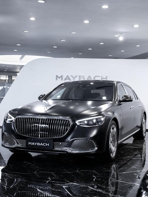 佛山315岚图汽车的售后服务让用户无忧出行，迈巴赫未来的豪华车趋势